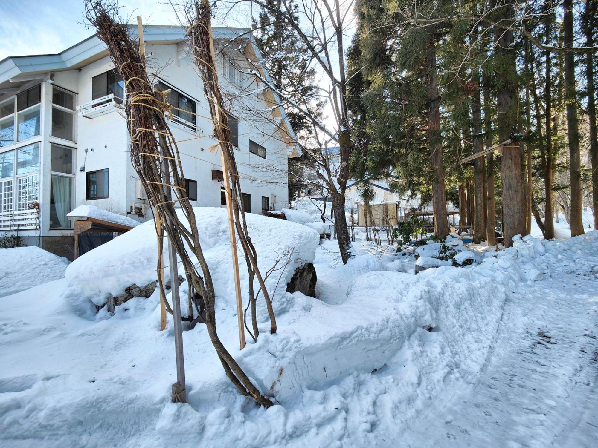 Hotel Foxtrot Hakuba Kültér fotó